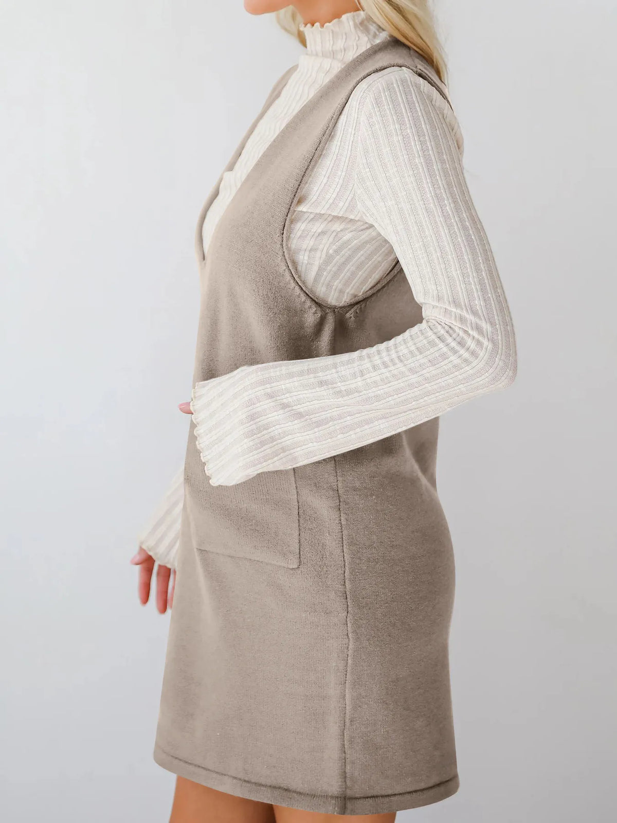 Sleeveless Knit Dress with Pockets - alternate view 19
