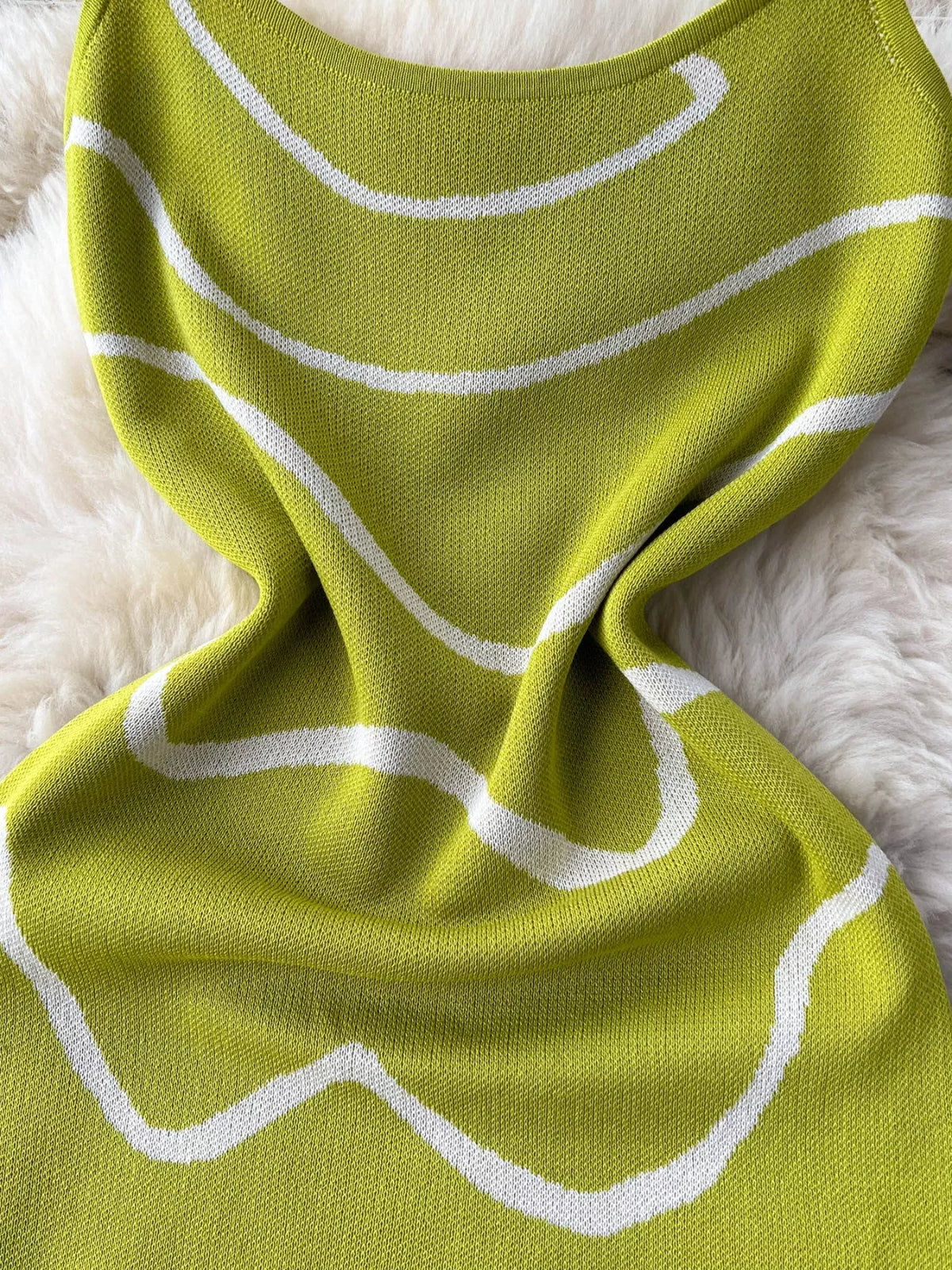 Wave Pattern Knit Midi Dress - alternate view 8