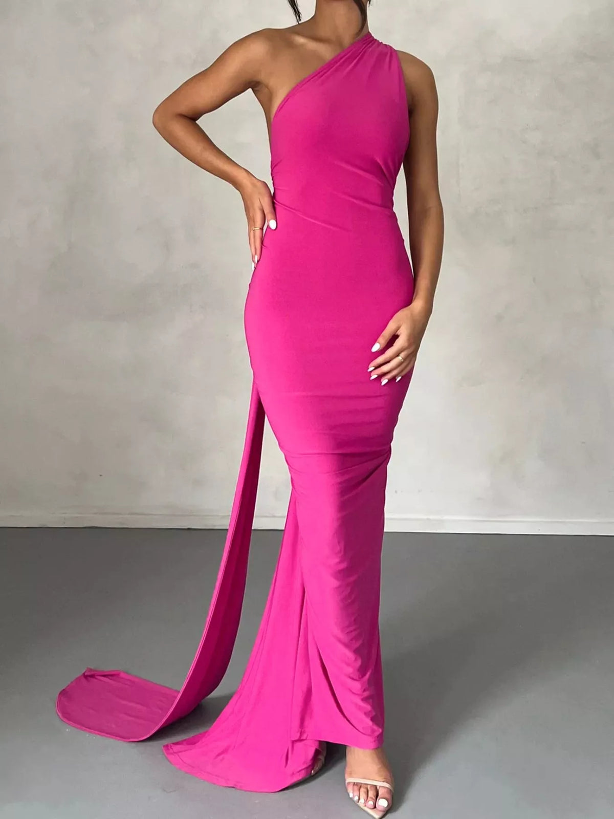 Backless One-Shoulder Ruched Bodycon Maxi Dress - alternate view 4