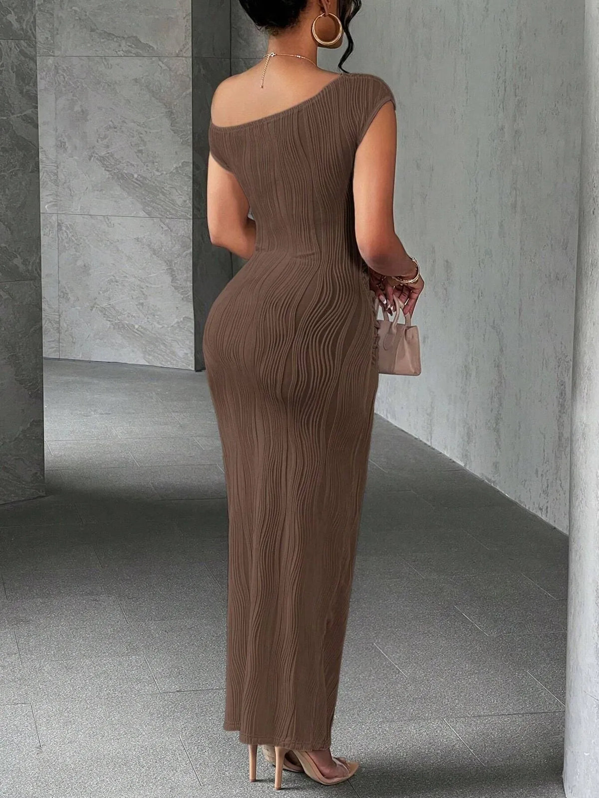 Textured Single Shoulder Bodycon Maxi Dress - alternate view 5