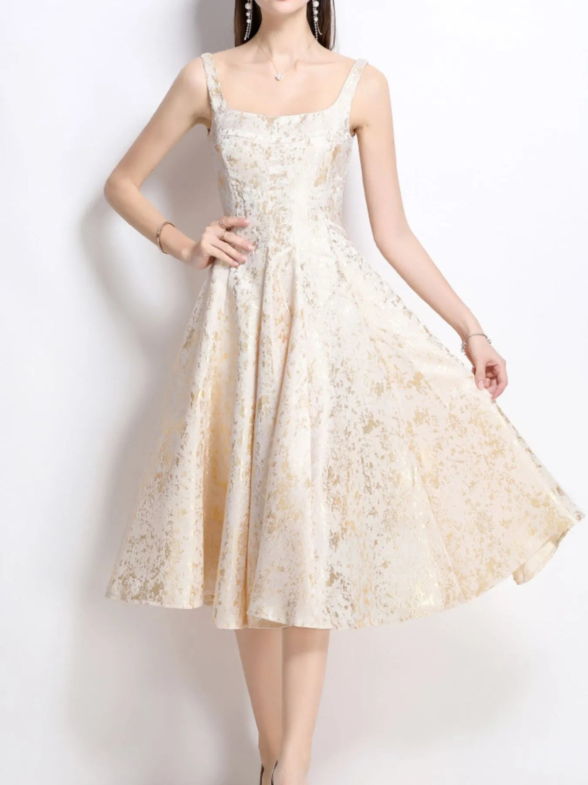 Floral A-Line Sleeveless Midi Dress - alternate view 5