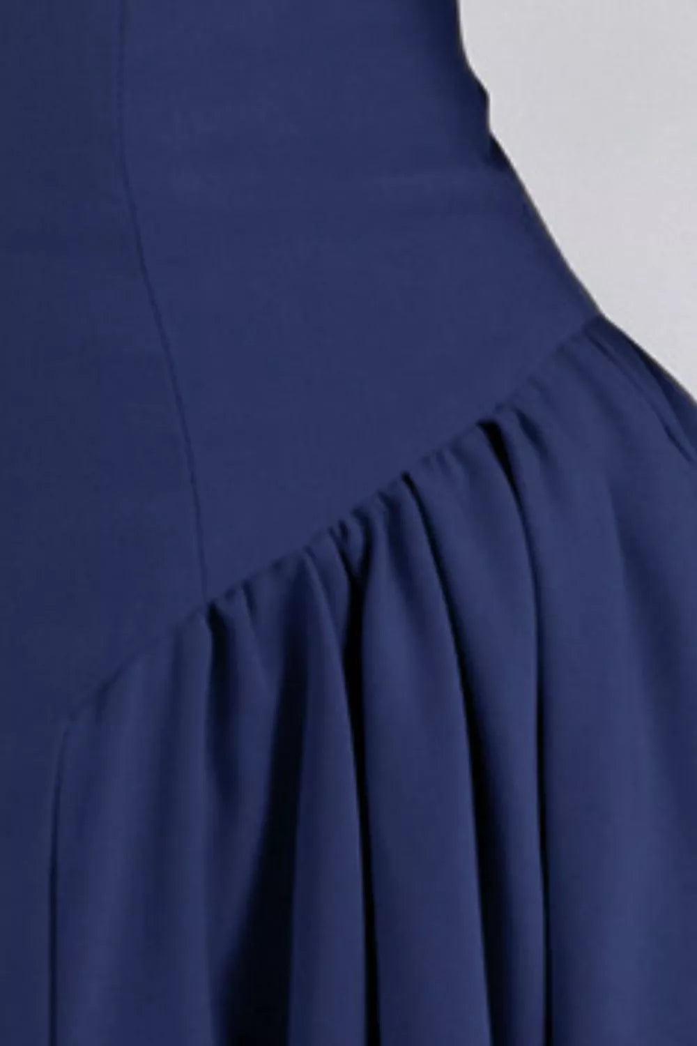 Sweetheart Neck Ruched Midi Dress - alternate view 3