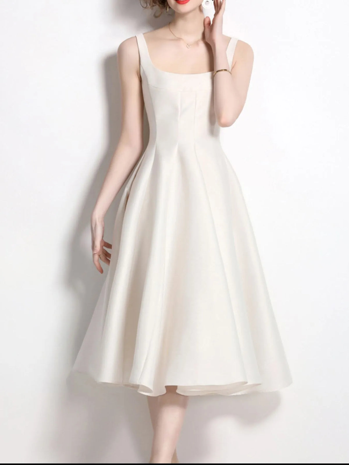 A-Line Silhouette Midi Sleeveless Dress - alternate view 10