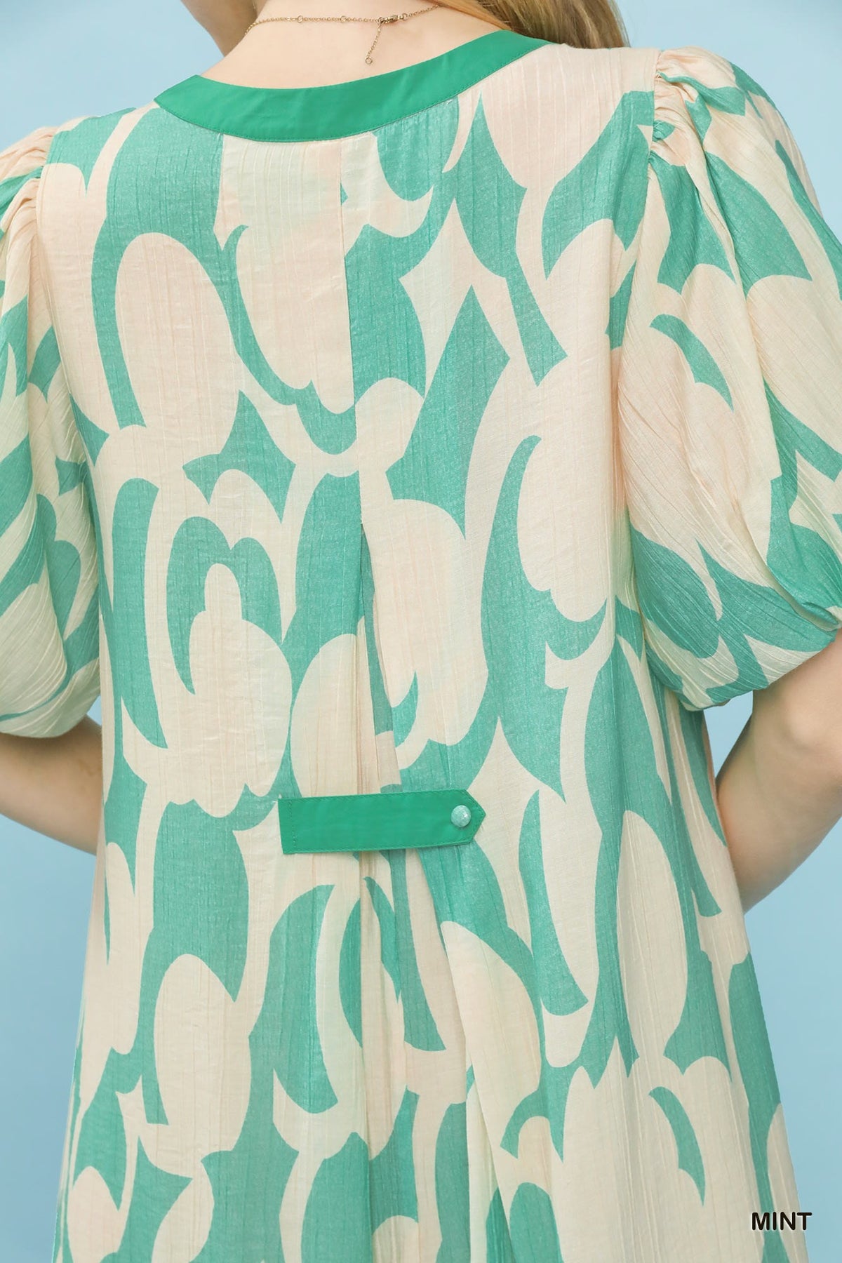 Print Puff Sleeve Shift Dress - alternate view 4