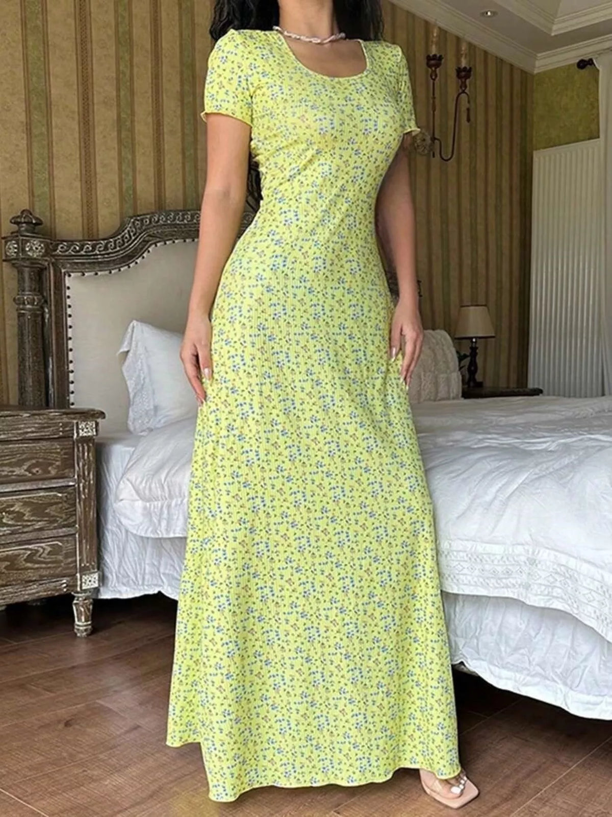 Floral Print Short Sleeve Maxi Dress - alternate view 8