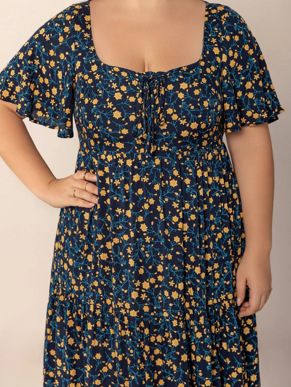 Printed Short Sleeve Slit Tiered Maxi Dress - alternate view 4