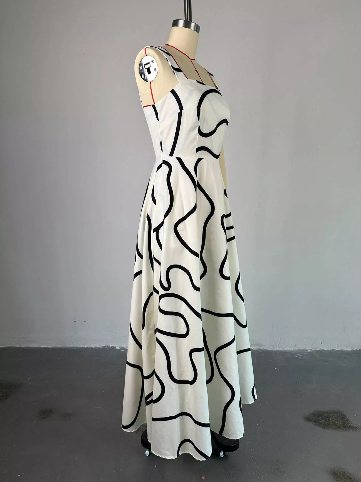 Abstract Print Square Neck Midi Dress - alternate view 4