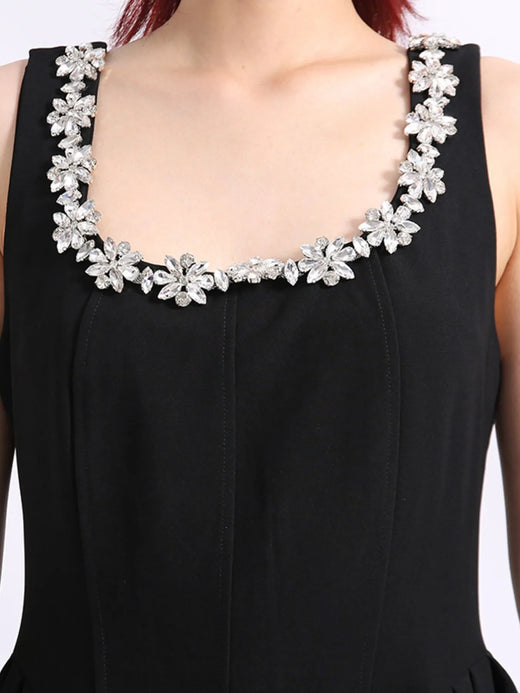 Flower Scoop Neck Sleeveless Dress - alternate view 2