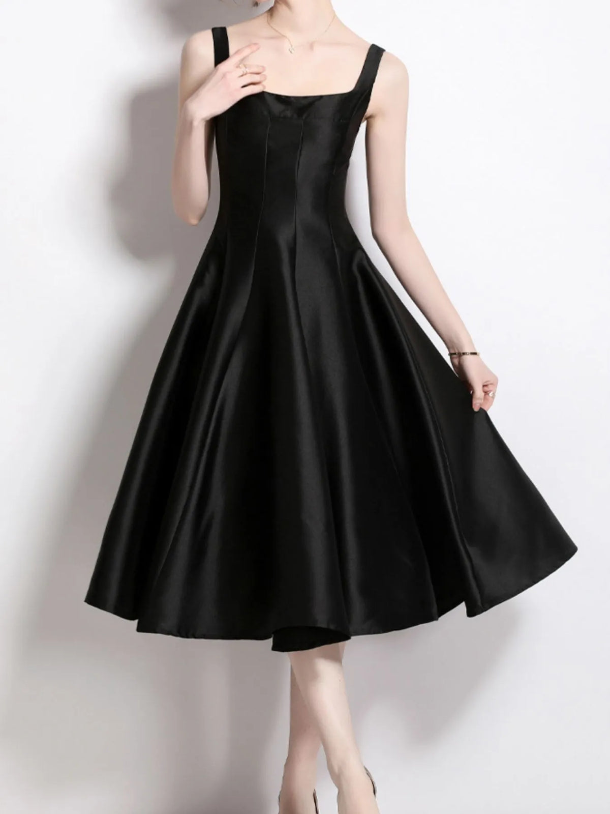 A-Line Silhouette Midi Sleeveless Dress - alternate view 4