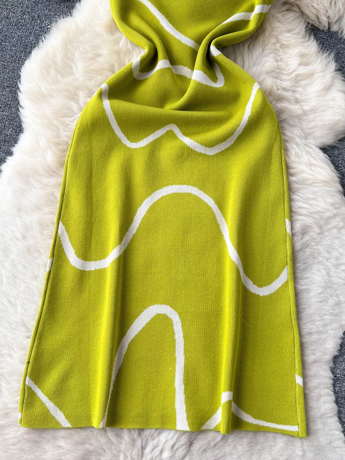 Wave Pattern Knit Midi Dress - alternate view 6