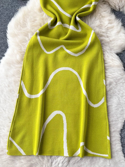 Wave Pattern Knit Midi Dress - alternate view 6