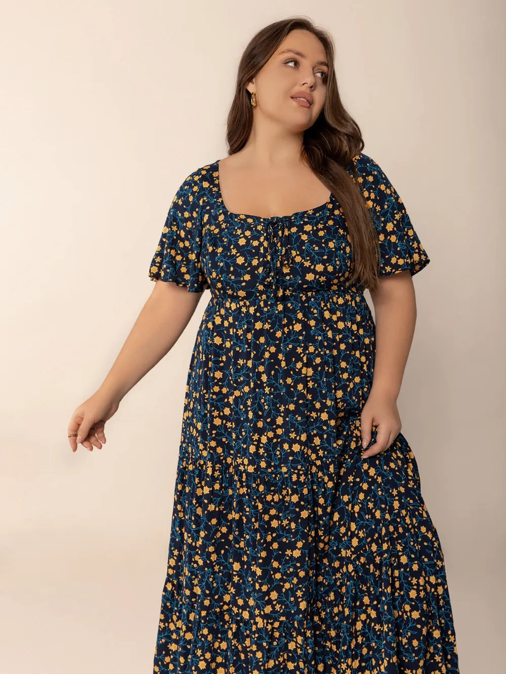 Printed Short Sleeve Slit Tiered Maxi Dress - alternate view 8