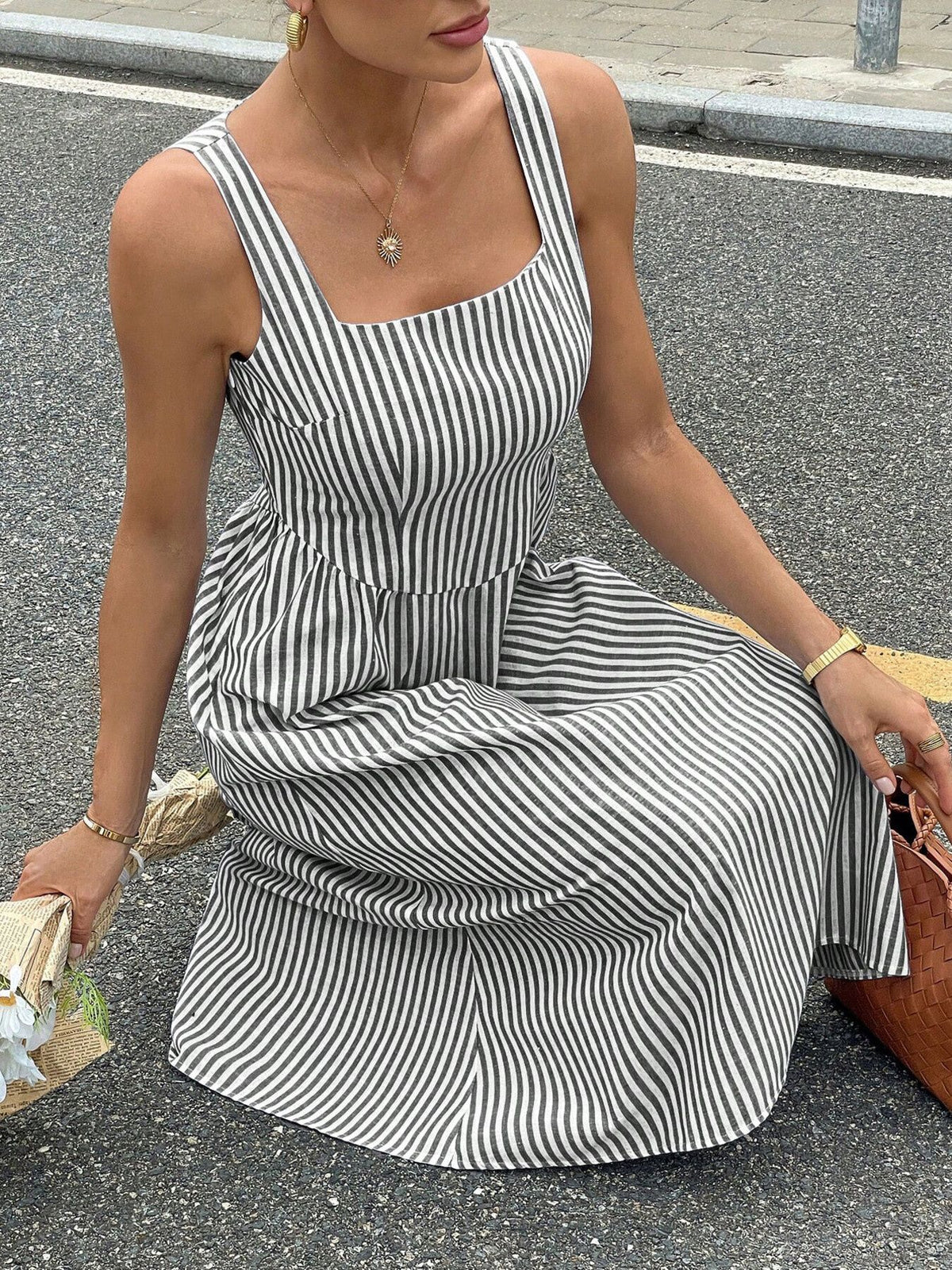 Striped Square Neck Midi Dress - alternate view 9